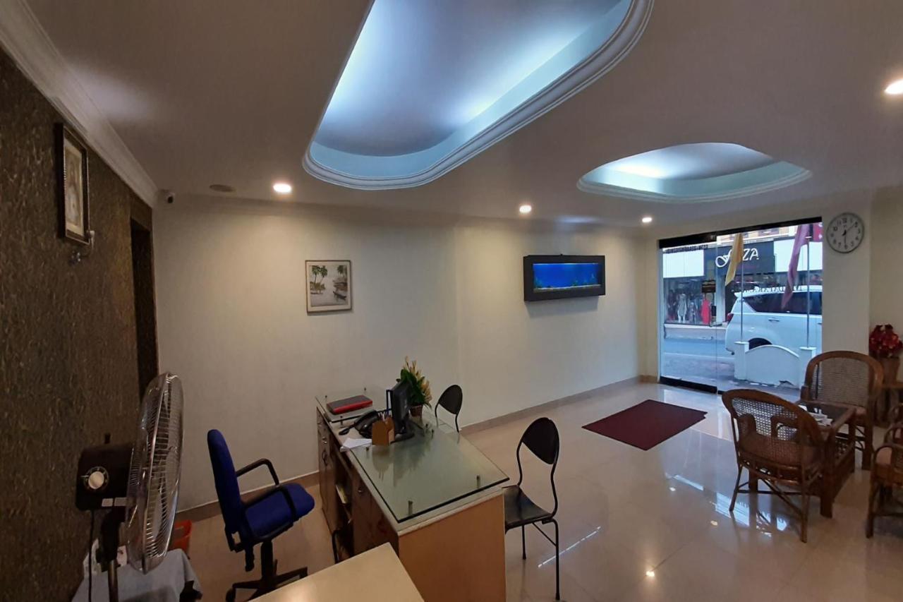 Alwaye Madaparambil Residency מראה חיצוני תמונה