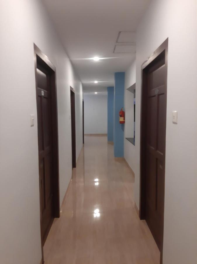 Alwaye Madaparambil Residency מראה חיצוני תמונה
