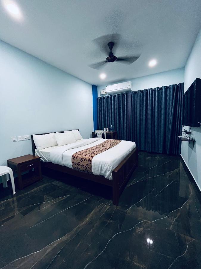Alwaye Madaparambil Residency מראה חיצוני תמונה
